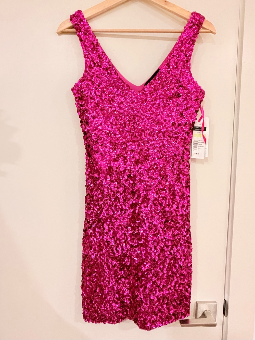 🩷 Cachet NWT Y2K Hot Pink Sequin Dress McBling Disco Glam Party Festival Club